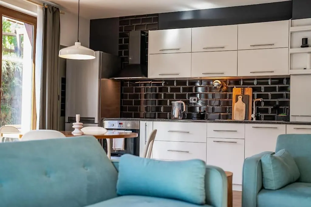 Host2U New Inn 2 Bd, Fireplace, Free Parking Bansko 0*,  Bulgaristan